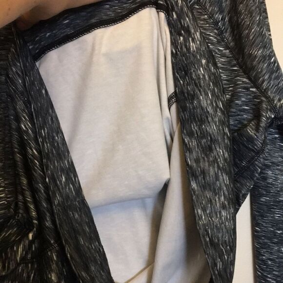 Tek Gear warm tek Polyester Top Size Medium - Picture 8 of 8